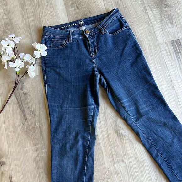 Westport Classic Fit Skinny Jeans Pants Size 4 Petite 4P - Picture 4 of 5